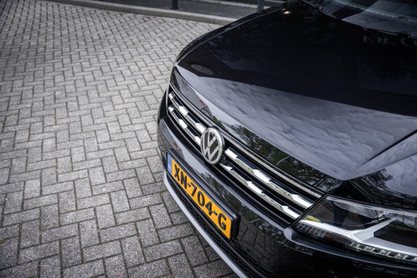 Volkswagen Tiguan Allspace 1.5 TSI Comfortline Business | 7 persoons | Trekhaak | Elektrische achterklep | Navigatie | Carplay |