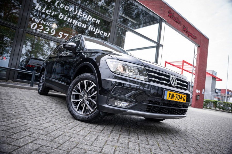 Volkswagen Tiguan Allspace 1.5 TSI Comfortline Business | 7 persoons | Trekhaak | Elektrische achterklep | Navigatie | Carplay |