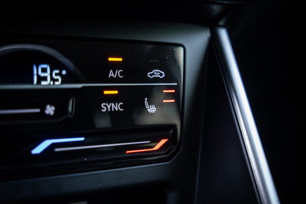 Volkswagen Polo 1.0 TSI 110pk Business | Beats | Keyless | Trekhaak | Led koplampen| Cruise control | Camera | Parkeerhulp |
