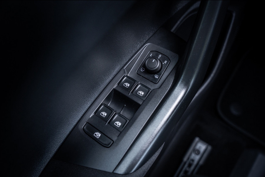 Volkswagen Polo 1.0 TSI 110pk Business | Beats | Keyless | Trekhaak | Led koplampen| Cruise control | Camera | Parkeerhulp |