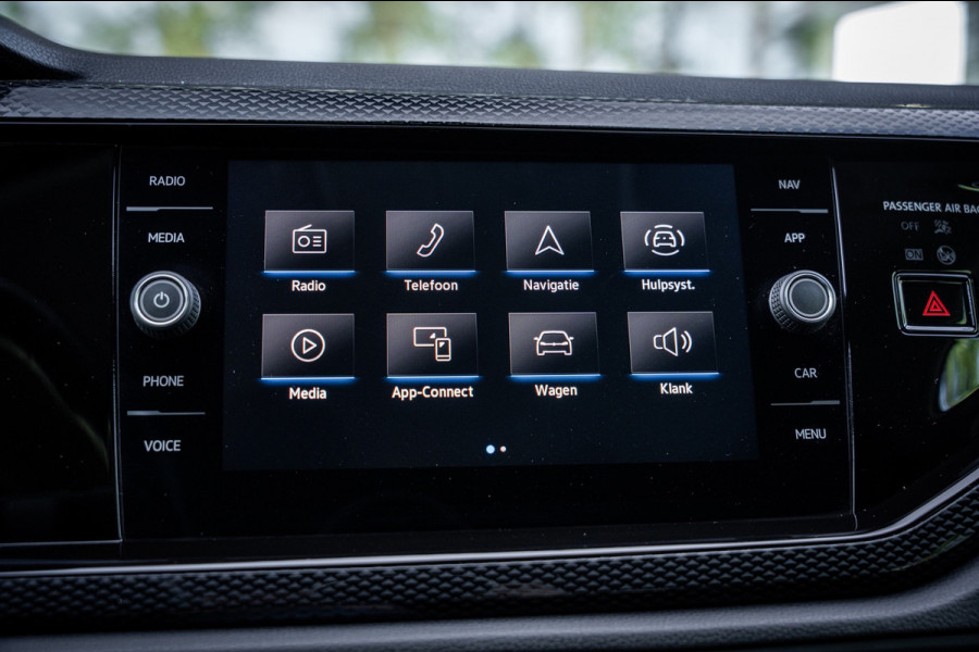 Volkswagen Polo 1.0 TSI 110pk Business | Beats | Keyless | Trekhaak | Led koplampen| Cruise control | Camera | Parkeerhulp |