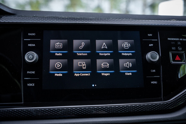 Volkswagen Polo 1.0 TSI 110pk Business | Beats | Keyless | Trekhaak | Led koplampen| Cruise control | Camera | Parkeerhulp |