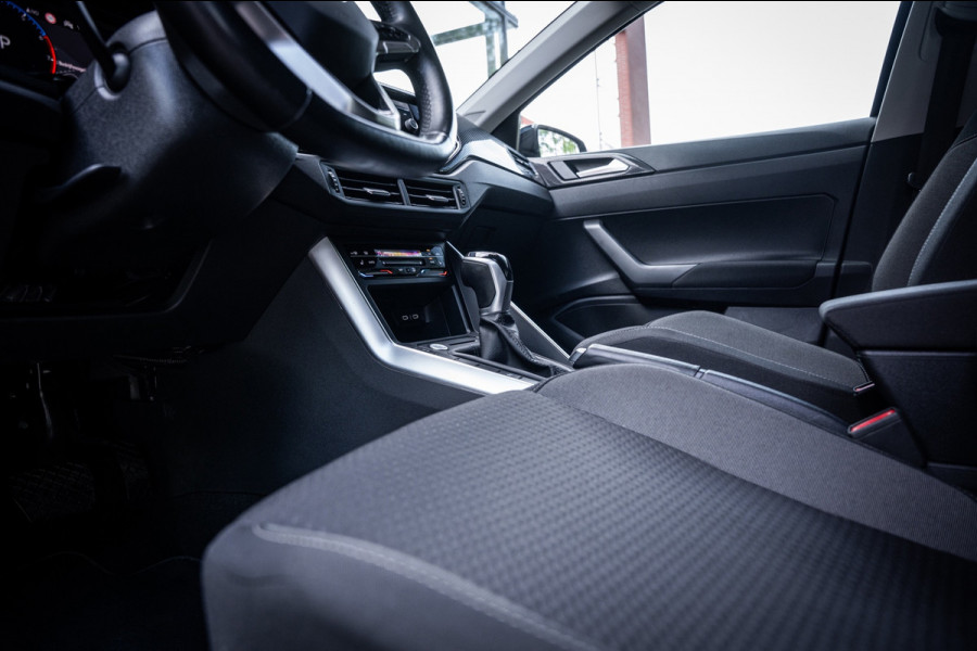 Volkswagen Polo 1.0 TSI 110pk Business | Beats | Keyless | Trekhaak | Led koplampen| Cruise control | Camera | Parkeerhulp |