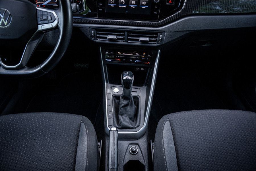 Volkswagen Polo 1.0 TSI 110pk Business | Beats | Keyless | Trekhaak | Led koplampen| Cruise control | Camera | Parkeerhulp |