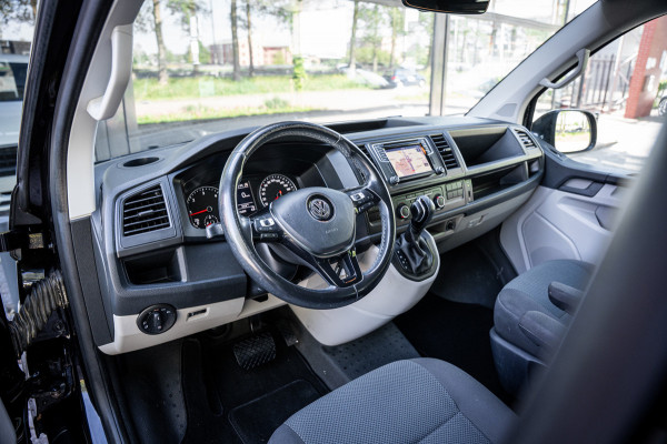 Volkswagen Transporter 2.0 TDI 150pk L2 Dubbel cabine DSG aut. | Trekhaak | Parkeerhulp | Navigatie |
