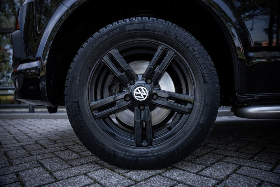 Volkswagen Transporter 2.0 TDI 150pk L2 Dubbel cabine DSG aut. | Trekhaak | Parkeerhulp | Navigatie |