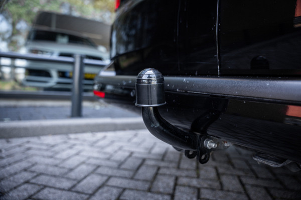 Volkswagen Transporter 2.0 TDI 150pk L2 Dubbel cabine DSG aut. | Trekhaak | Parkeerhulp | Navigatie |