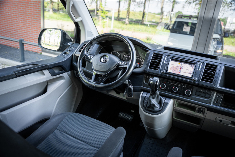 Volkswagen Transporter 2.0 TDI 150pk L2 Dubbel cabine DSG aut. | Trekhaak | Parkeerhulp | Navigatie |