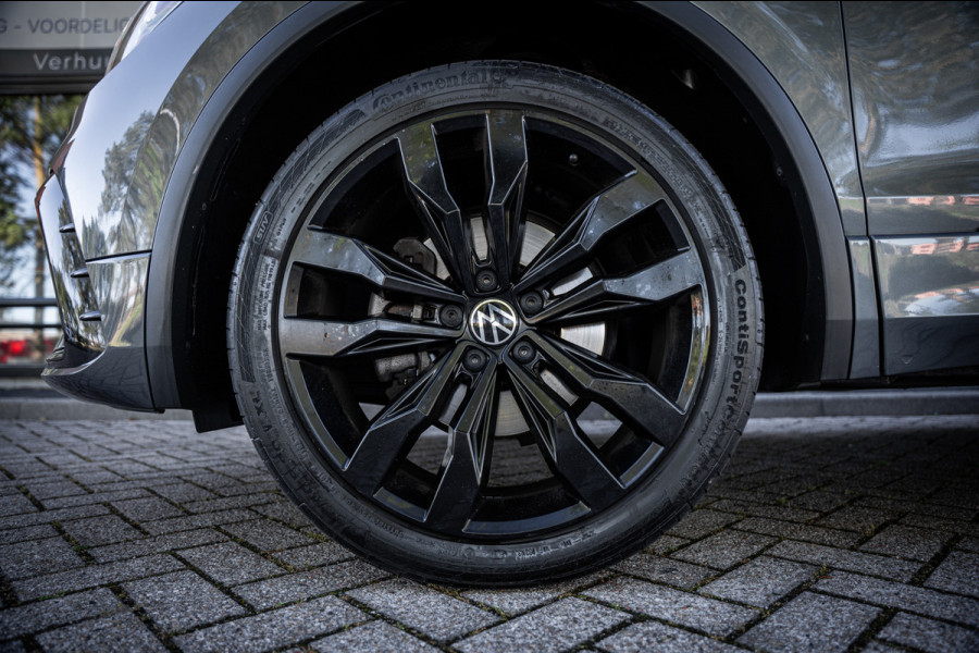 Volkswagen Tiguan Allspace 1.5 TSI R-Line Business+ | 7 persoons | Panoramadak | Leder | Trekhaak | Carplay | Stoel en stuurverw.|