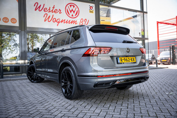 Volkswagen Tiguan Allspace 1.5 TSI R-Line Business+ | 7 persoons | Panoramadak | Leder | Trekhaak | Carplay | Stoel en stuurverw.|