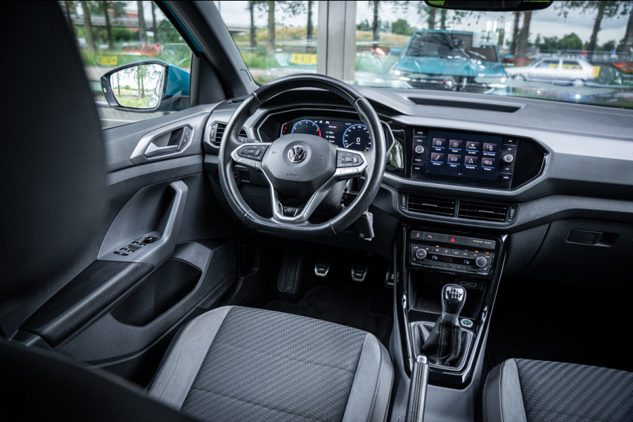 Volkswagen T-Cross 1.0 TSI 116pk R-line | LED | Carplay | Camera | Virtual cockpit | Navigatie | Adaptieve cruise |
