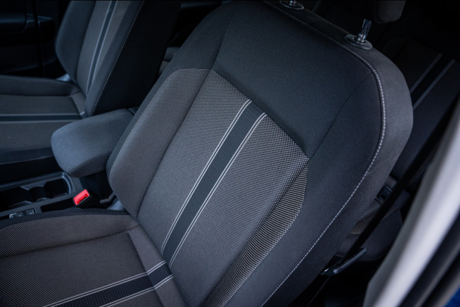 Volkswagen T-Roc 1.5 TSI Sport Autom. | Navi | PDC | Cruise controle | Trekhaak