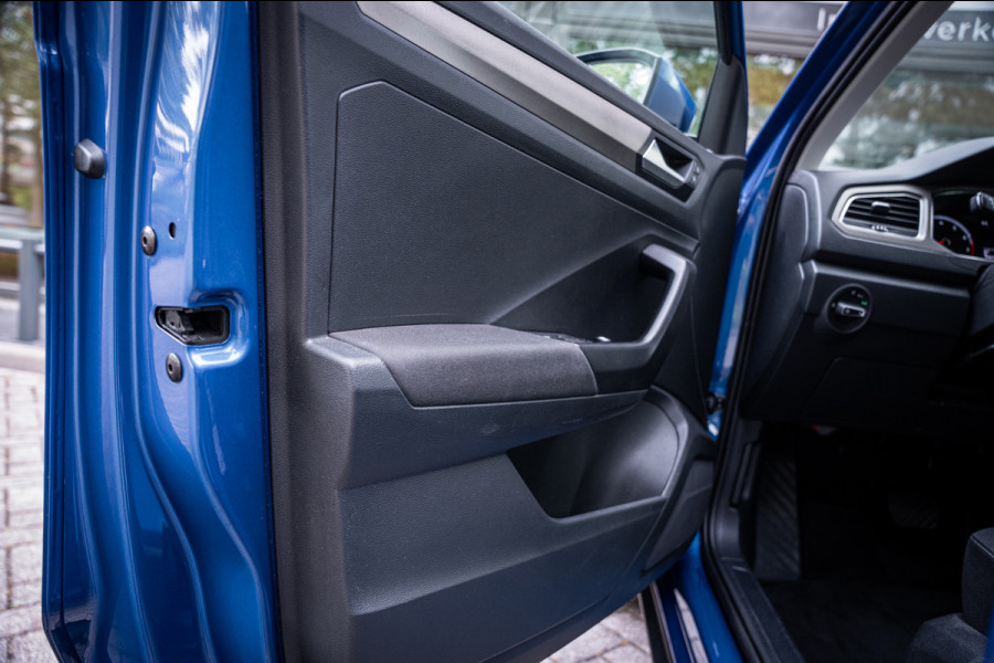 Volkswagen T-Roc 1.5 TSI Sport Autom. | Navi | PDC | Cruise controle | Trekhaak