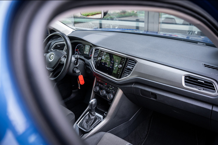 Volkswagen T-Roc 1.5 TSI Sport Autom. | Navi | PDC | Cruise controle | Trekhaak