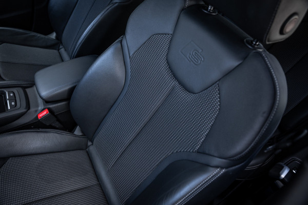 Audi Q2 35 TFSI S Edition | matrix LED | Cruise | PDC | Navi | Automaat