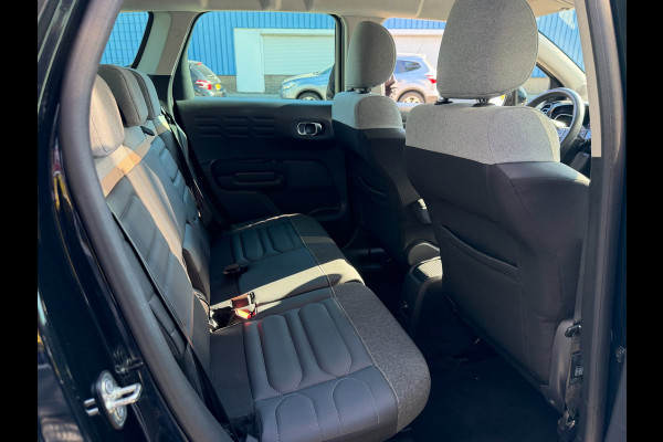 Citroën C3 Aircross 1.2 PureTech Shine Pack - Navigatie / Apple CarPlay I Airco I Leer I Sport velgen I LED I PDC I Dealer onderh.