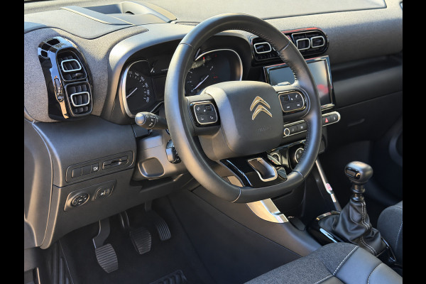 Citroën C3 Aircross 1.2 PureTech Shine Pack - Navigatie / Apple CarPlay I Airco I Leer I Sport velgen I LED I PDC I Dealer onderh.