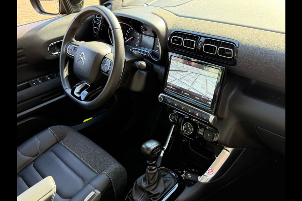 Citroën C3 Aircross 1.2 PureTech Shine Pack - Navigatie / Apple CarPlay I Airco I Leer I Sport velgen I LED I PDC I Dealer onderh.