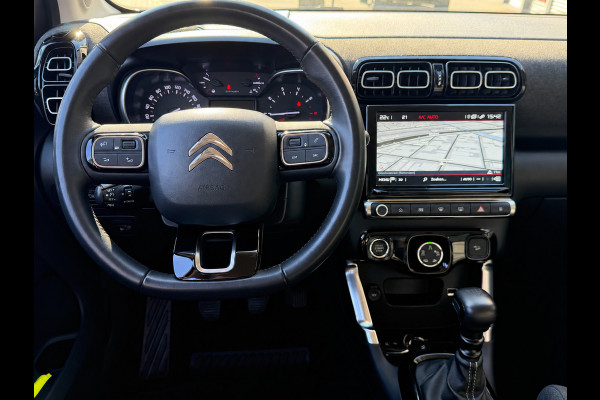 Citroën C3 Aircross 1.2 PureTech Shine Pack - Navigatie / Apple CarPlay I Airco I Leer I Sport velgen I LED I PDC I Dealer onderh.