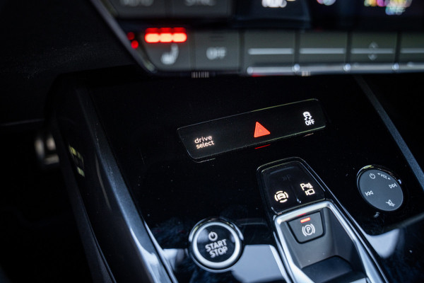 Audi Q4 Sportback e-tron 40 S-line Advanced edition 77 kWh | Matrix LED | Navi | S Line | Cruise | PDC | SoH 94%