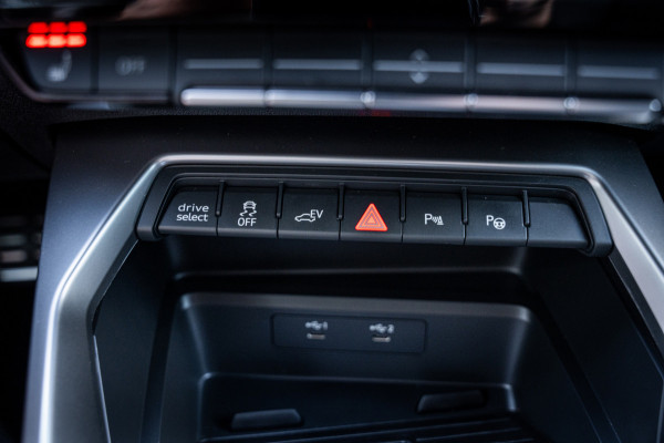Audi A3 Sportback 40 TFSI e Business edition | Navi | Virtual cockpit | PDC | Cruise | LED