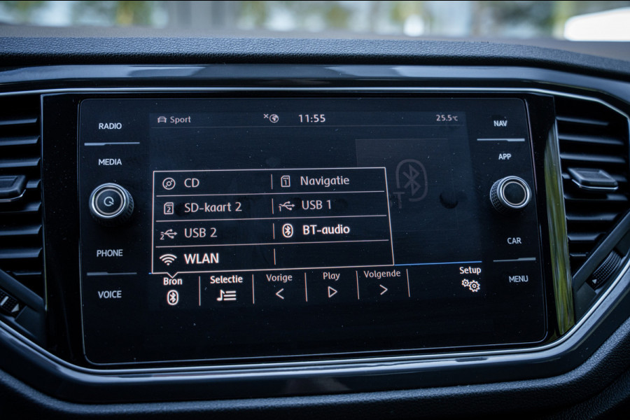 Volkswagen T-Roc 1.5 TSI Sport | Climate | Navi | Cruise | Camera | PDC