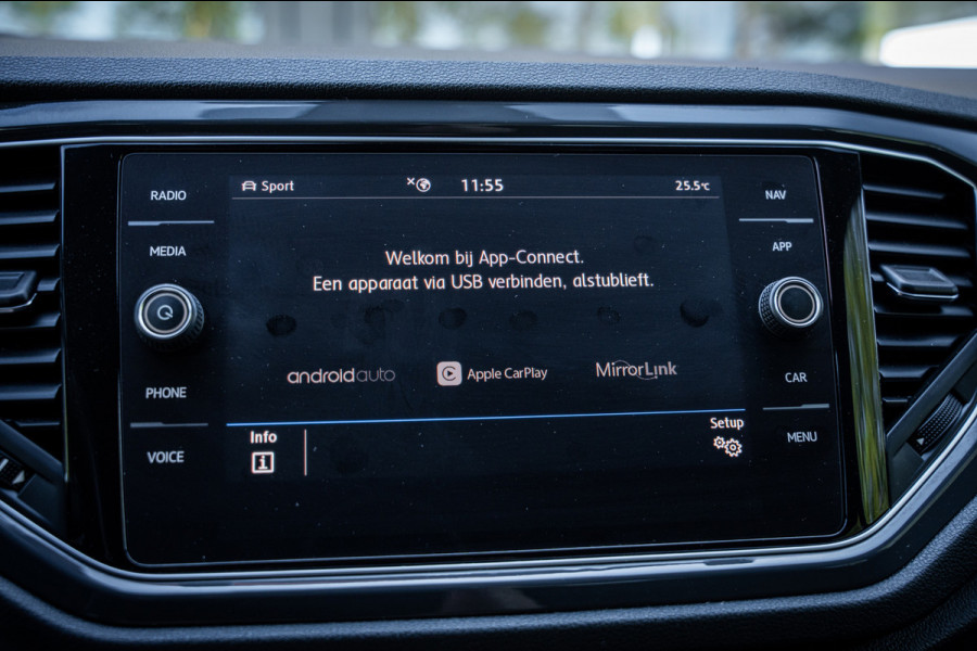 Volkswagen T-Roc 1.5 TSI Sport | Climate | Navi | Cruise | Camera | PDC