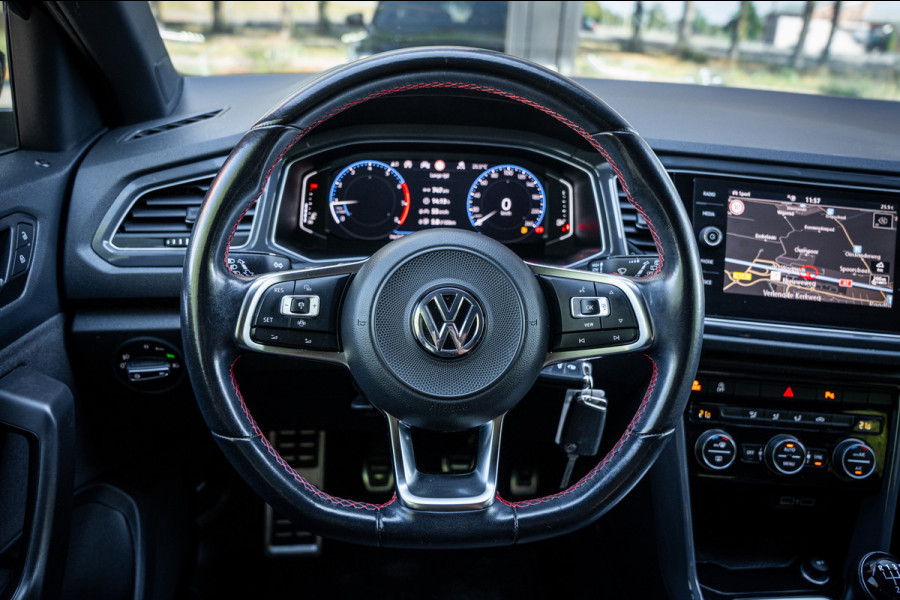 Volkswagen T-Roc 1.5 TSI Sport | Climate | Navi | Cruise | Camera | PDC