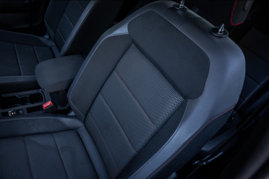 Volkswagen T-Roc 1.5 TSI Sport | Climate | Navi | Cruise | Camera | PDC