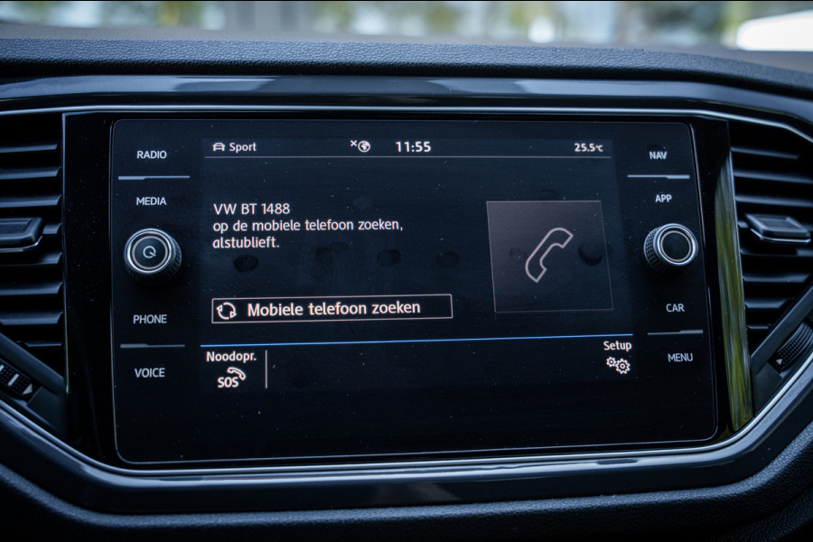 Volkswagen T-Roc 1.5 TSI Sport | Climate | Navi | Cruise | Camera | PDC