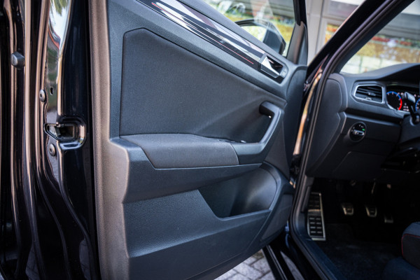 Volkswagen T-Roc 1.5 TSI Sport | Climate | Navi | Cruise | Camera | PDC