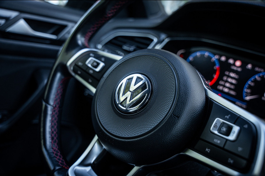 Volkswagen T-Roc 1.5 TSI Sport | Climate | Navi | Cruise | Camera | PDC