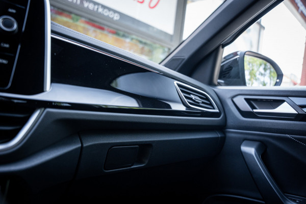 Volkswagen T-Roc 1.0 TSI R-Line | Navi | Camera | PDC | Cruise | LED | Virtual cockpit