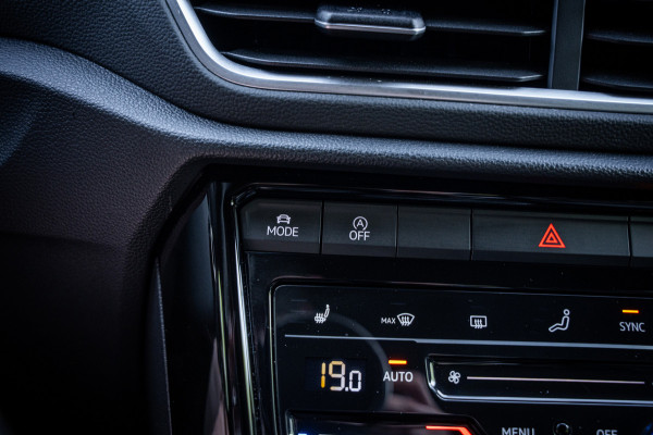 Volkswagen T-Roc 1.0 TSI R-Line | Navi | Camera | PDC | Cruise | LED | Virtual cockpit