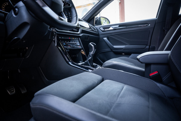 Volkswagen T-Roc 1.0 TSI R-Line | Navi | Camera | PDC | Cruise | LED | Virtual cockpit