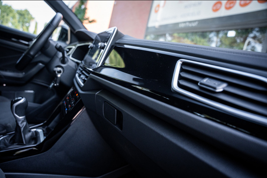 Volkswagen T-Roc 1.0 TSI R-Line | Navi | Camera | PDC | Cruise | LED | Virtual cockpit