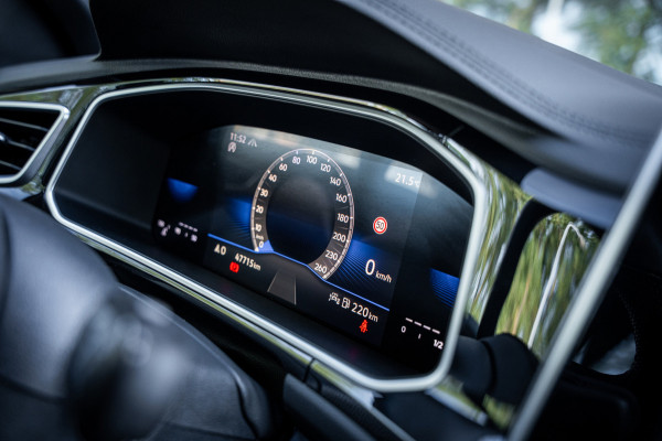 Volkswagen T-Roc 1.0 TSI R-Line | Navi | Camera | PDC | Cruise | LED | Virtual cockpit