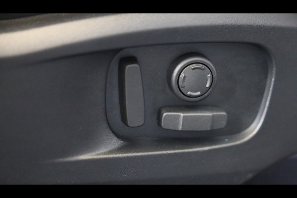 Land Rover Defender 110 2.0 P300e 110 X-Dynamic SE FACELIFT / Memory / Leder / Meridian / Acc / 360 Camera / Open Panoramadak