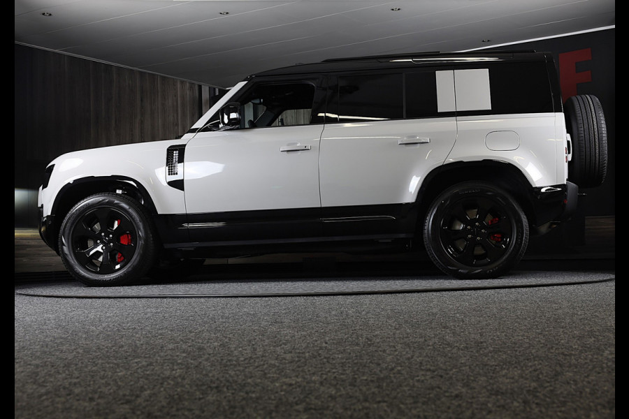 Land Rover Defender 110 2.0 P300e 110 X-Dynamic SE FACELIFT / Memory / Leder / Meridian / Acc / 360 Camera / Open Panoramadak