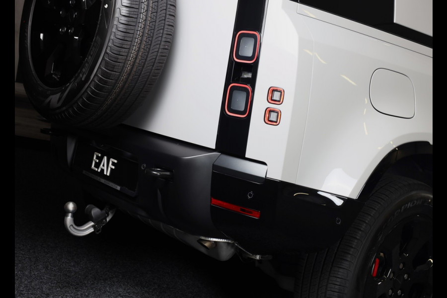 Land Rover Defender 110 2.0 P300e 110 X-Dynamic SE FACELIFT / Memory / Leder / Meridian / Acc / 360 Camera / Open Panoramadak