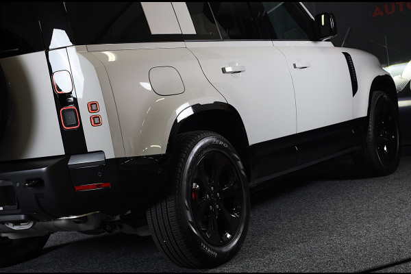 Land Rover Defender 110 2.0 P300e 110 X-Dynamic SE FACELIFT / Memory / Leder / Meridian / Acc / 360 Camera / Open Panoramadak