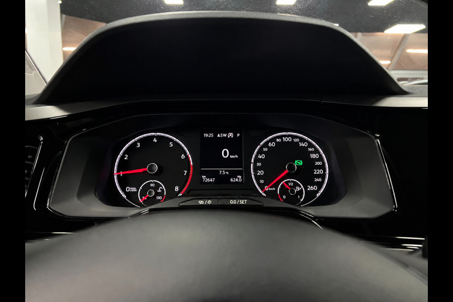 Volkswagen Polo 1.0 TSI | Stoelverw. | PDC | Carplay
