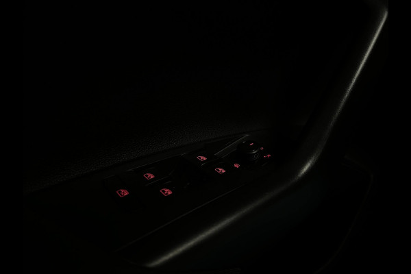 Volkswagen Polo 1.0 TSI | Stoelverw. | PDC | Carplay