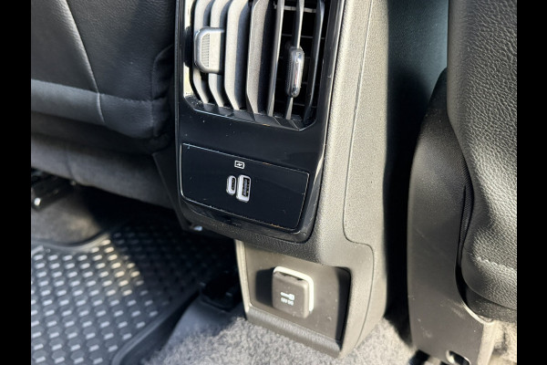 Jeep Compass 1.5T e-Hybrid High Altitude | Winter pack | Apple carplay/Android Auto | Camera | 19'' LMV Glossy black
