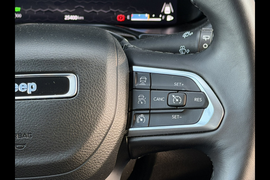 Jeep Compass 1.5T e-Hybrid High Altitude | Winter pack | Apple carplay/Android Auto | Camera | 19'' LMV Glossy black