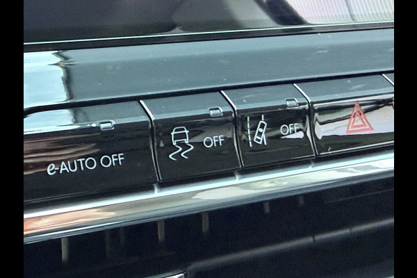 Jeep Compass 1.5T e-Hybrid High Altitude | Winter pack | Apple carplay/Android Auto | Camera | 19'' LMV Glossy black