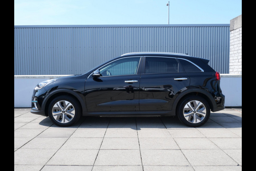 Kia e-Niro DynamicPlusLine 64 kWh | SOH 96,8% | 3Fase | Cruise | Schuif-kanteldak | Navi | keyless | Carplay |