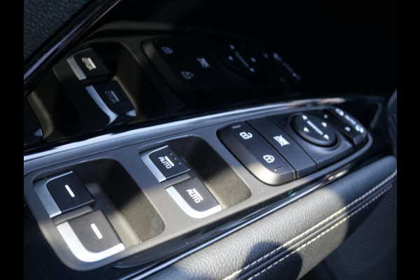 Kia e-Niro DynamicPlusLine 64 kWh | SOH 96,8% | 3Fase | Cruise | Schuif-kanteldak | Navi | keyless | Carplay |
