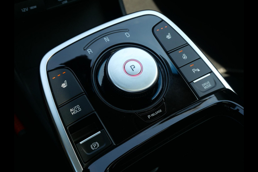 Kia e-Niro DynamicPlusLine 64 kWh | SOH 96,8% | 3Fase | Cruise | Schuif-kanteldak | Navi | keyless | Carplay |