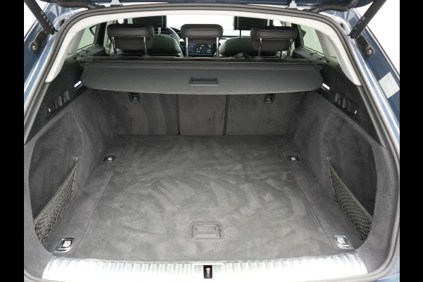 Audi Q8 e-tron 55 quattro Advanced Edition 115 kWh 408pk Dealer O.H | Panodak | Head Up | 360 Camera | Bang & Olufsen | Lederen Sportstoelen Massage & Memory | Stoelventilatie & Verwarming | Cruise Control | Keyless | Virtual | Navigatie | DAB | 21" L.M |